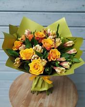 Букет цветов из:  Альстромерии и Розы в Воробьево