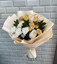 Букет цветов из:  Розы и Хризантемы в Воробьево