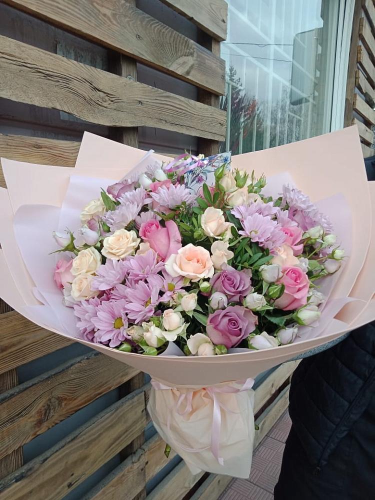 Букет цветов из: Розы и Хризантемы в Воробьево