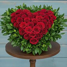 Цветочная композиция из Розы в виде сердца #REPLACE_PRED# Воробьево