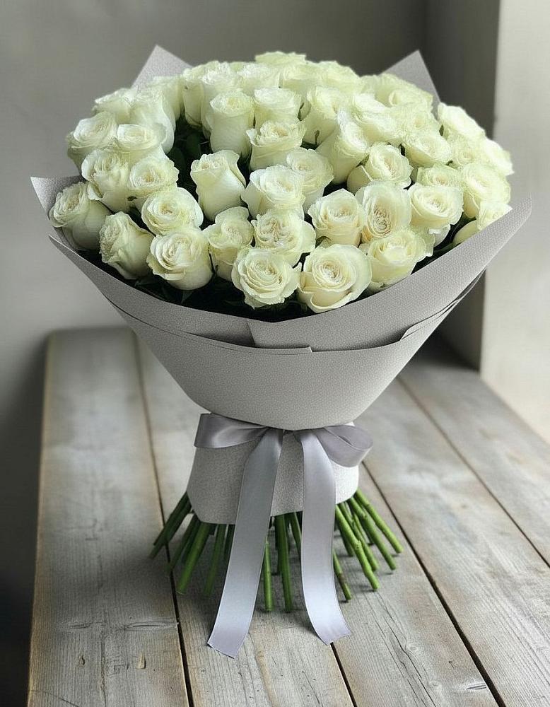 Букет 35 Белых роз в Воробьево