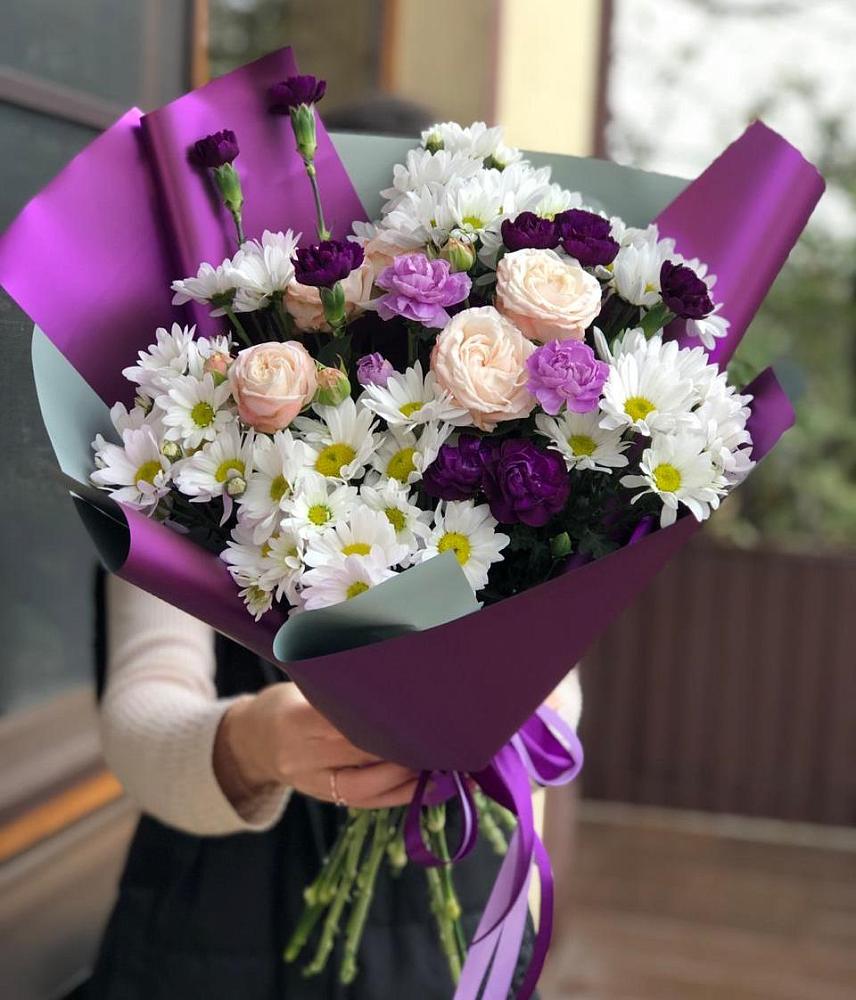 Букет цветов из: Хризантемы, Гвоздики и Розы в Воробьево