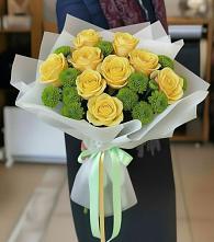 Букет цветов из:  Хризантемы и Розы в Воробьево