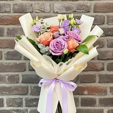 Букет цветов из:  Лизиантусы и Розы #REPLACE_PRED# Воробьево