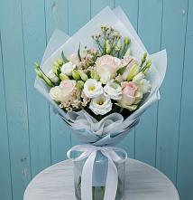 Букет цветов из:  Розы и Лизиантусы в Воробьево