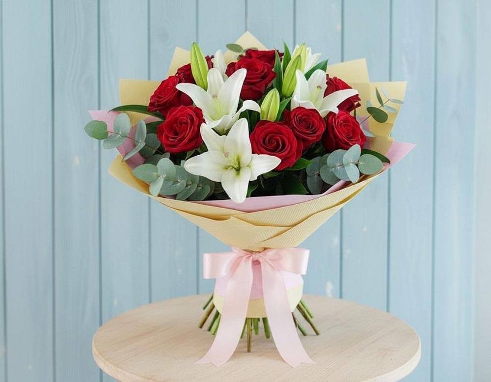 Букет цветов из: Лилии и Розы в Воробьево